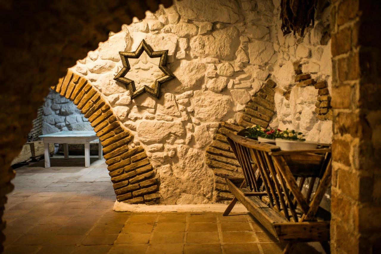 Cr 4 Estrellas La Posada De Los Sentidos En Jarandilla De La Vera Caceres المظهر الخارجي الصورة
